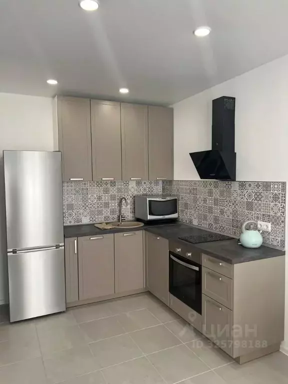 2-к кв. Москва ул. Большое Понизовье, 14 (40.0 м) - Фото 0