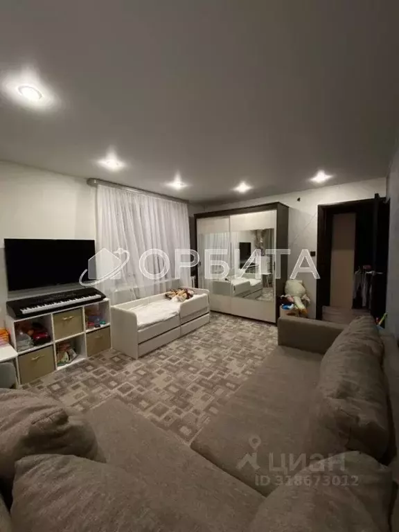2-к кв. Тюменская область, Тюмень ул. Монтажников, 18 (48.0 м) - Фото 0