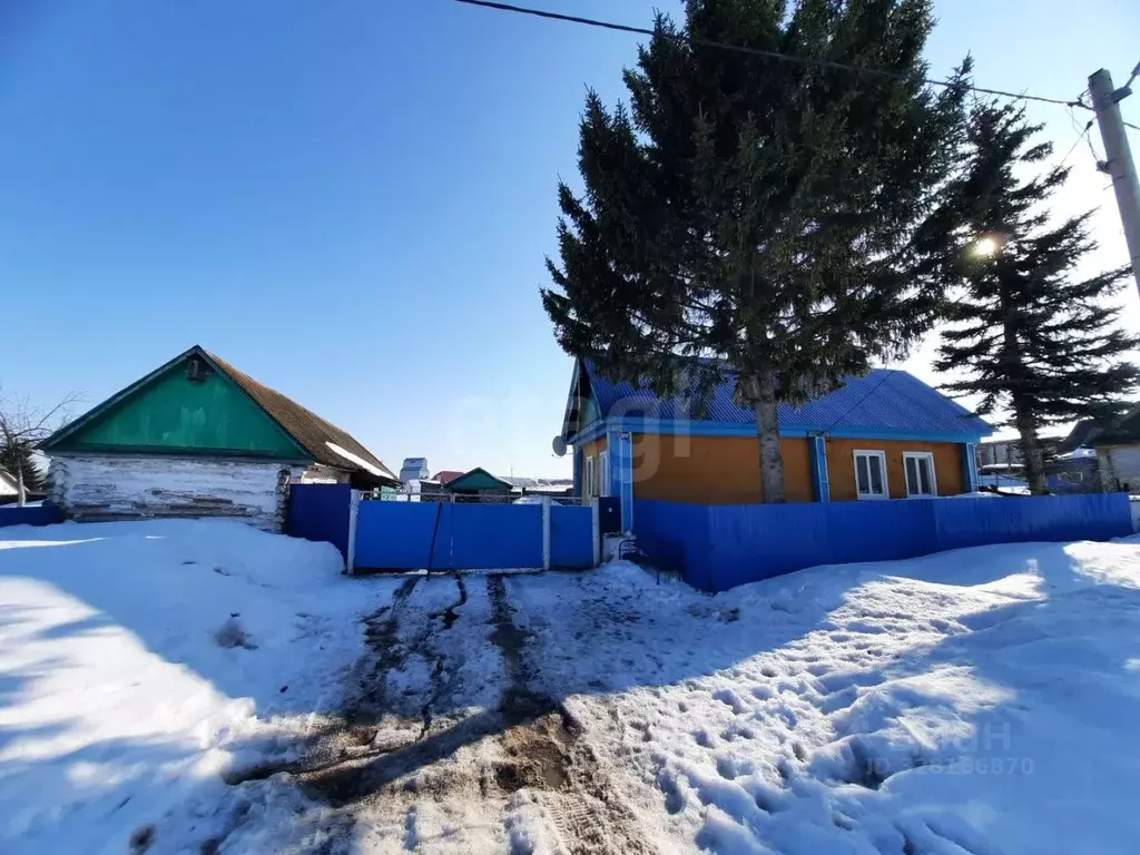 Дом в Башкортостан, Бижбулякский район, с. Базлык Центральная ул., 200 ... - Фото 1