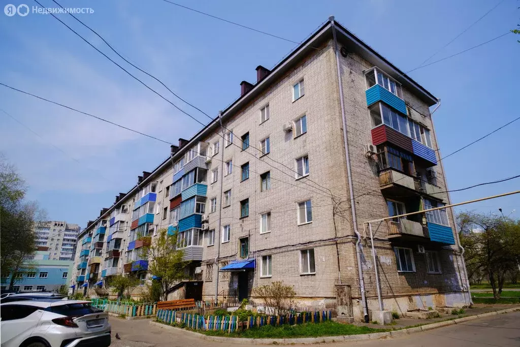 3-комнатная квартира: Комсомольск-на-Амуре, проспект Первостроителей, ... - Фото 0