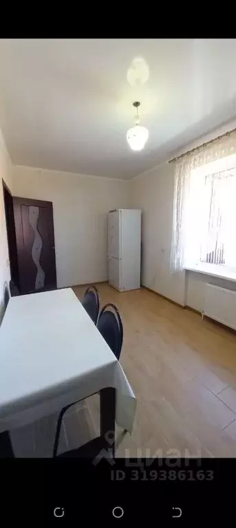 2-к кв. Краснодарский край, Новороссийск ул. Голицына, 11 (60.0 м) - Фото 1