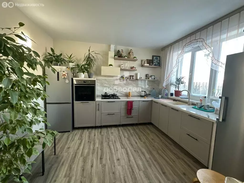 Дом в посёлок городского типа Староуткинск, Пролетарская улица (60 м) - Фото 1