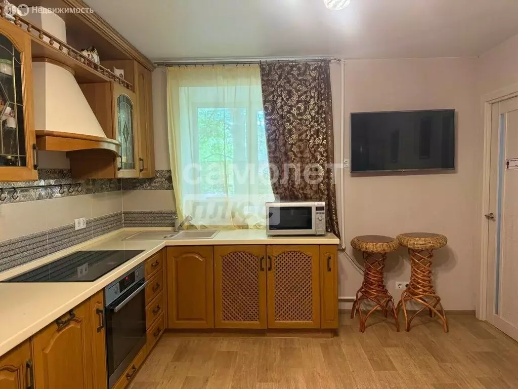 3-комнатная квартира: Добрянка, Советская улица, 80 (50.7 м) - Фото 2