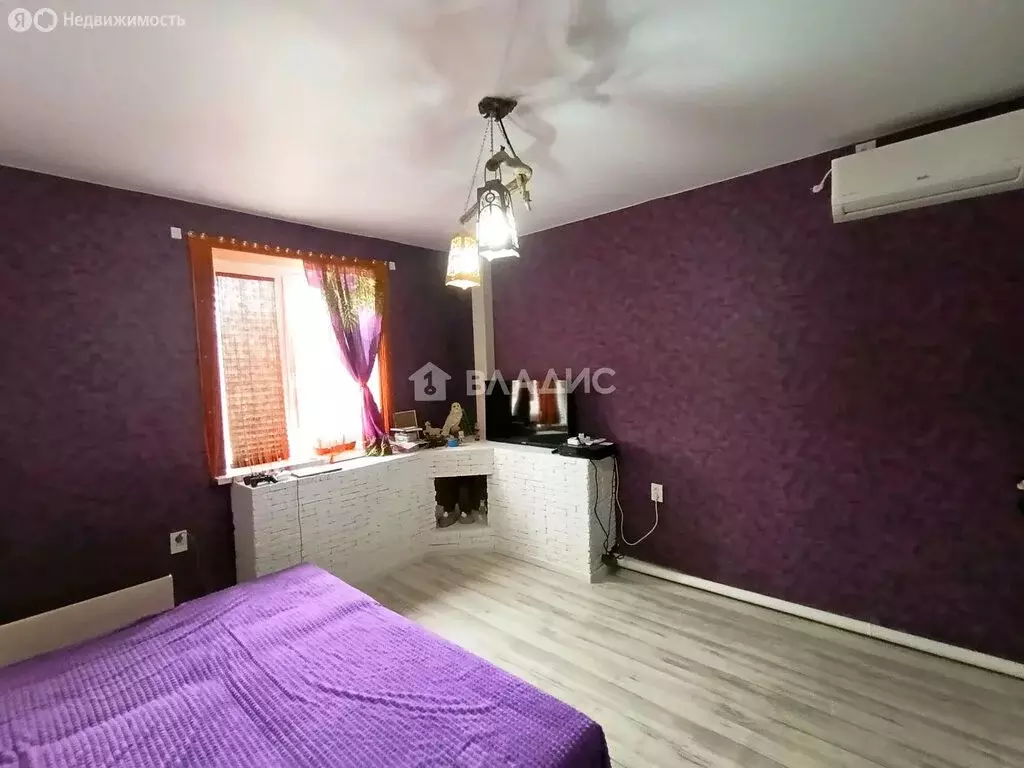 3-комнатная квартира: Волгоград, микрорайон Жилгородок, улица Маршала ... - Фото 1