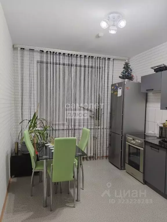 3-к кв. Ямало-Ненецкий АО, Ноябрьск Магистральная ул., 125 (72.0 м) - Фото 1