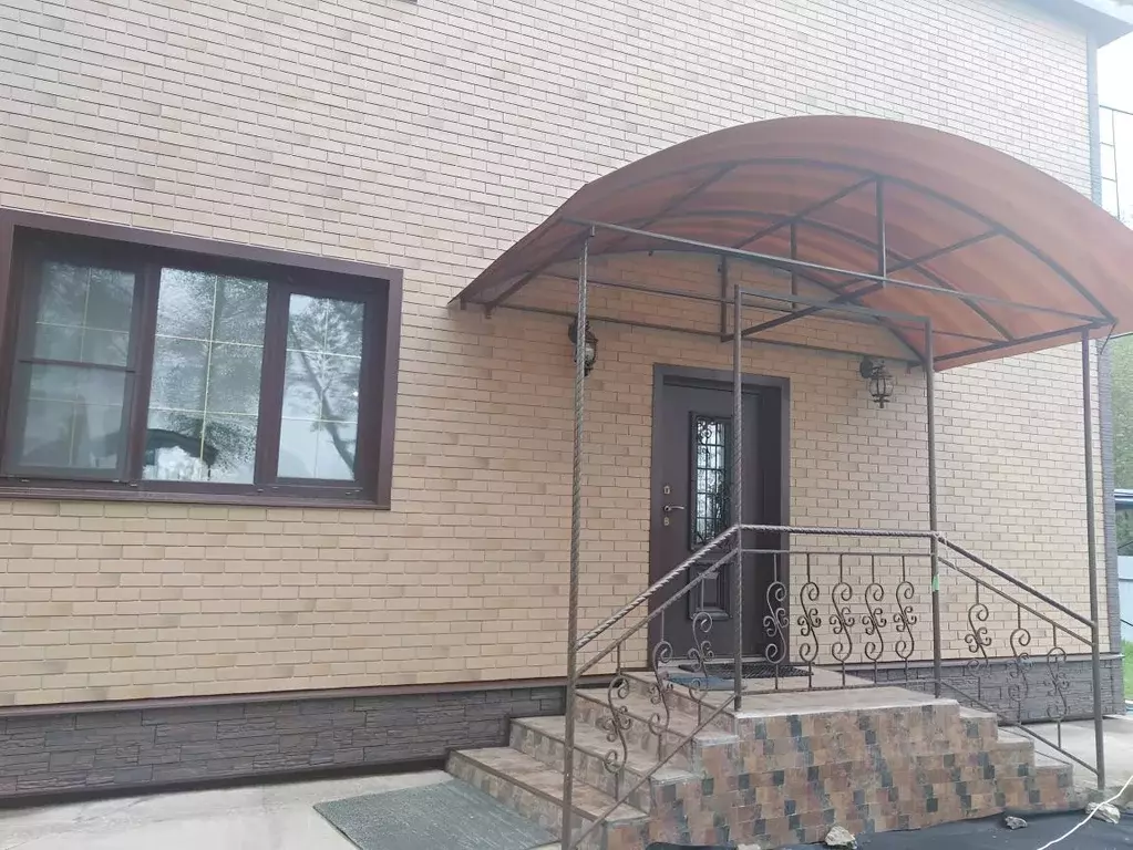 Дом в Москва Ленинградское ш., 330 (300 м) - Фото 1