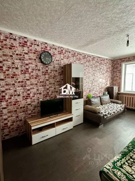 1-к кв. Брянская область, Брянск Новозыбковская ул., 9 (31.0 м) - Фото 2