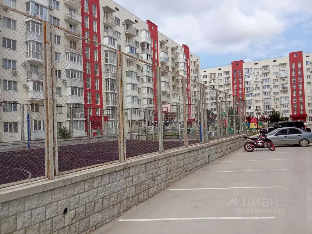 Свободной планировки кв. Крым, Евпатория просп. Победы, 87Бк2 (60.2 м) - Фото 2
