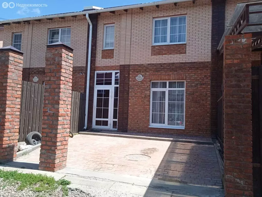 Дом в Ростов-на-Дону, Таганрогская улица, 225 (100 м) - Фото 1