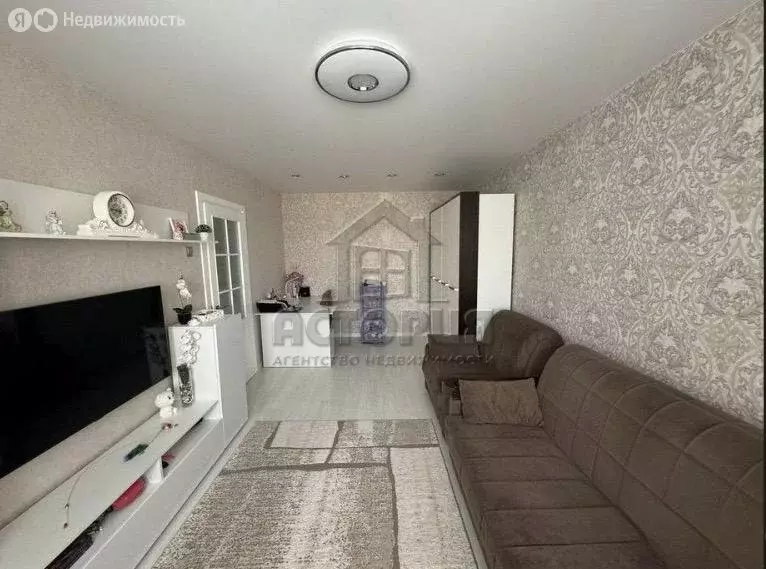 2-комнатная квартира: Красноярск, улица Алексеева, 50 (64 м) - Фото 1