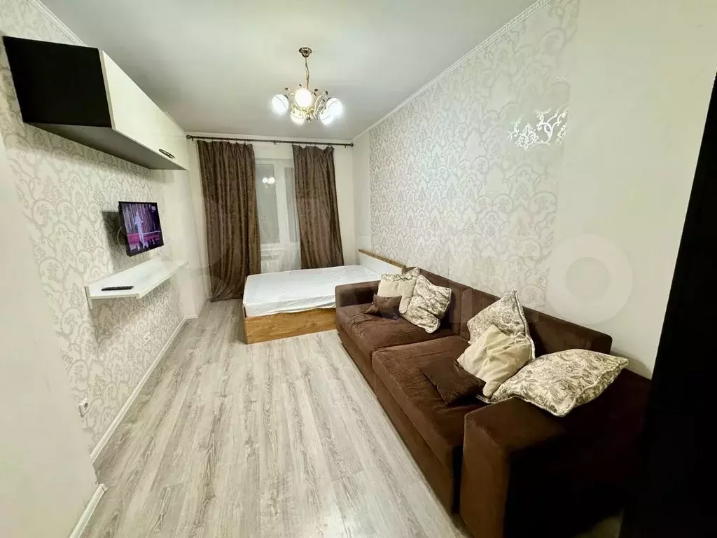 1-к. квартира, 40 м, 8/26 эт. - Фото 1