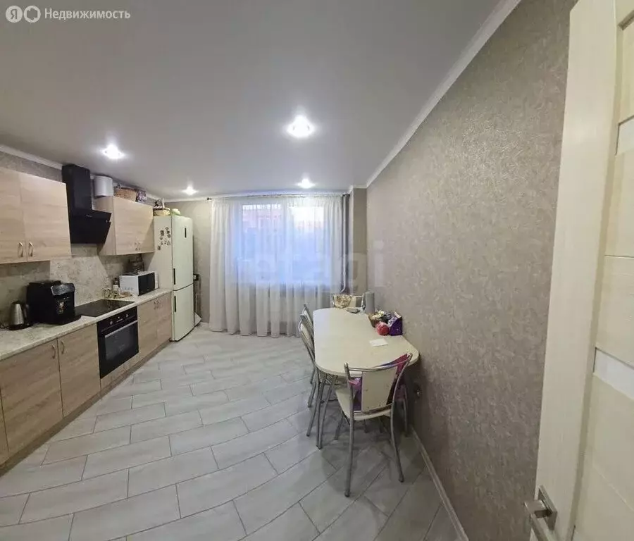 2-комнатная квартира: Брянск, Мининская улица, 50 (71.6 м) - Фото 2