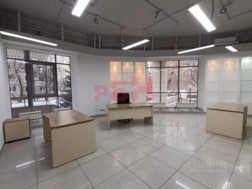 Офис в Тюменская область, Тюмень ул. Кузнецова, 13 (208 м) - Фото 1