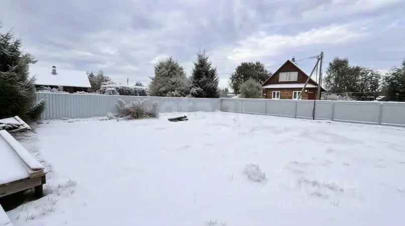 Дом в Ленинградская область, Киришский район, Будогощь пгт, Ракитино ... - Фото 1