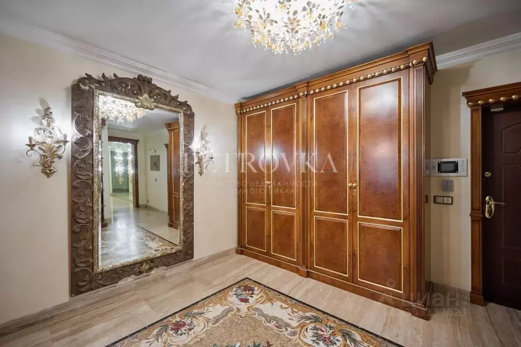 5-к кв. Москва ул. Кутузова, 11К4 (275.0 м) - Фото 2