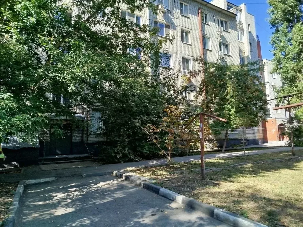 1-к кв. Саратовская область, Саратов Железнодорожная ул., 96 (29.0 м) - Фото 1