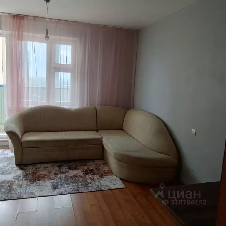Студия Новосибирская область, Новосибирск Рябиновая ул., 10/1 (40.0 м) - Фото 1