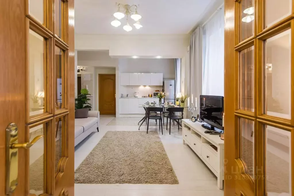 3-к кв. Москва Смоленская-Сенная пл., 27С1 (70.0 м) - Фото 1
