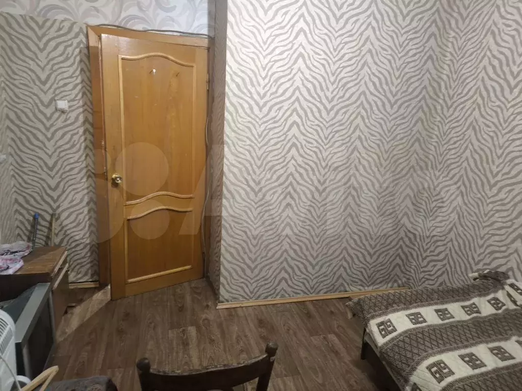 Комната 18 м в 4-к., 2/9 эт. - Фото 1