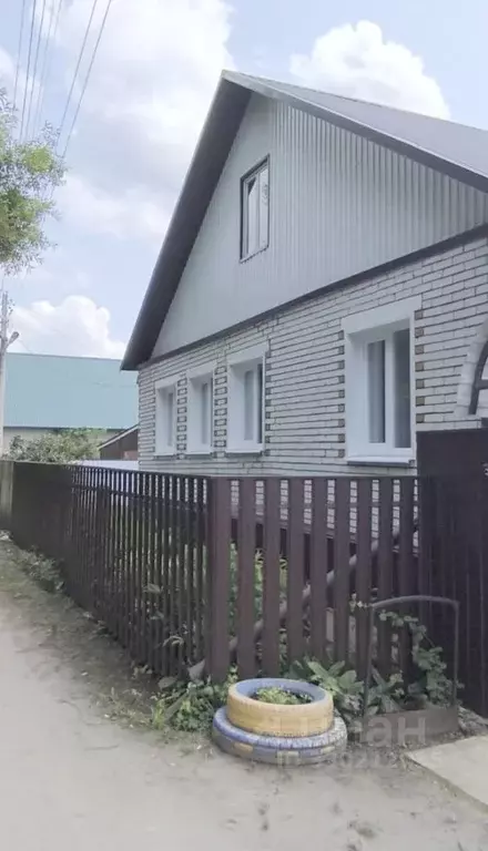 Дом в Пензенская область, с. Бессоновка ул. Октябрьская, 21 (70 м) - Фото 1