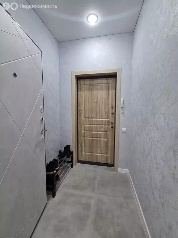 3-комнатная квартира: Омск, улица Крупской, 14 (63.7 м) - Фото 1