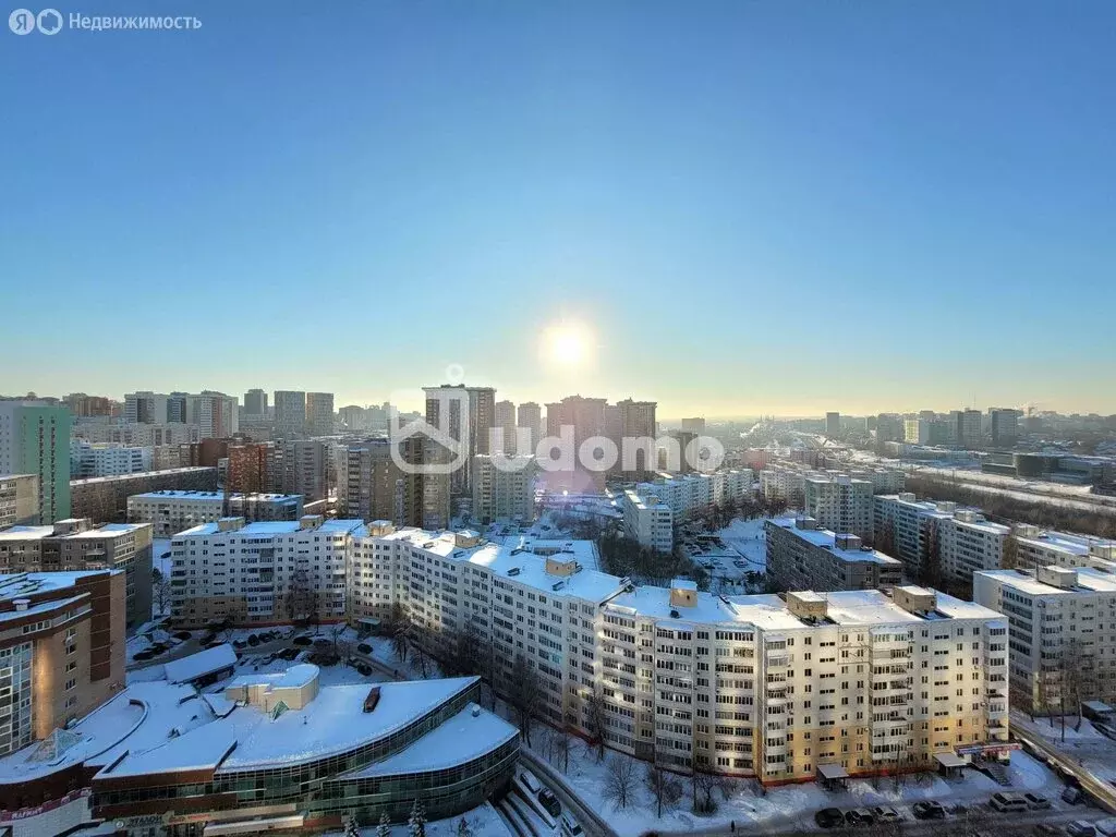 3-комнатная квартира: Уфа, улица Минигали Губайдуллина, 12 (66.02 м) - Фото 1