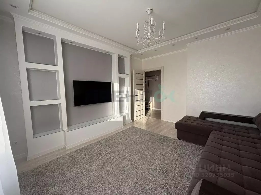 2-к кв. Татарстан, Казань ул. Николая Ершова, 62Г (60.0 м) - Фото 2