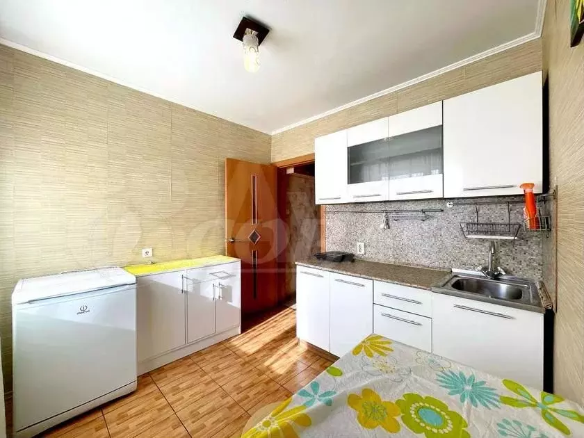 1-к. квартира, 35 м, 9/9 эт. - Фото 0
