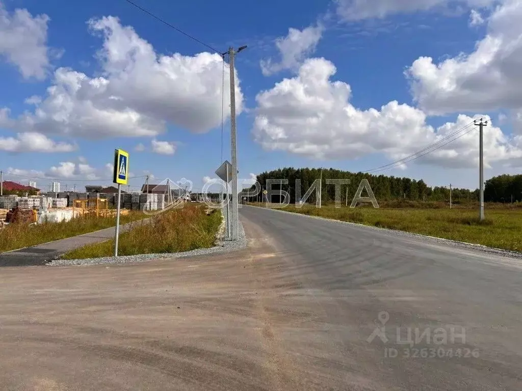 Участок в Тюменская область, Тюменский муниципальный округ, д. ... - Фото 1