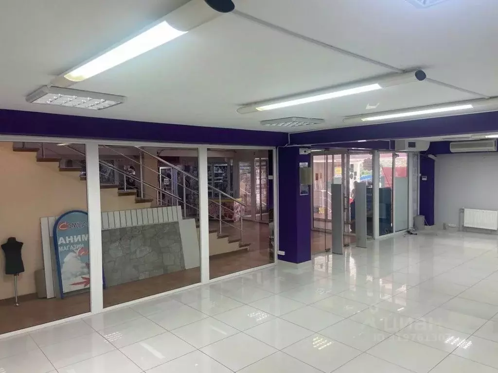 Торговая площадь в Крым, Евпатория ул. Фрунзе, 20 (70 м) - Фото 2