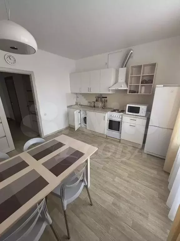 2-к. квартира, 71,1 м, 3/9 эт. - Фото 0