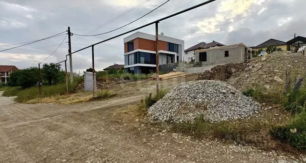 Участок в Краснодарский край, Новороссийск ул. Добровольцев (3.0 сот.) - Фото 1