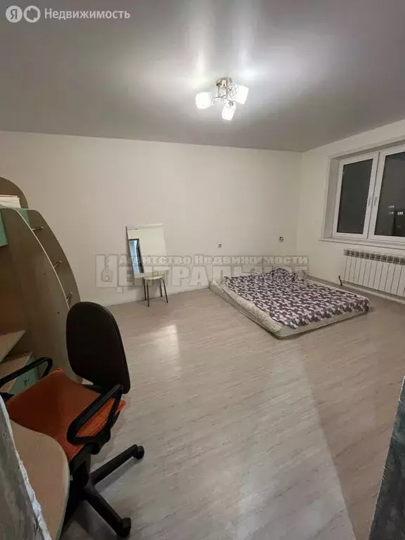 1-комнатная квартира: Смоленск, Звёздная улица, 2А (40 м) - Фото 0
