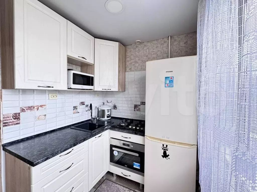 2-к. квартира, 63 м, 2/9 эт. - Фото 1