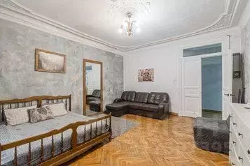 2-к кв. Санкт-Петербург ул. Лизы Чайкиной, 22 (56.0 м) - Фото 0