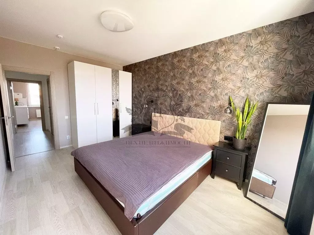 3-к кв. Санкт-Петербург ул. Лидии Зверевой, 3к1 (75.0 м) - Фото 1