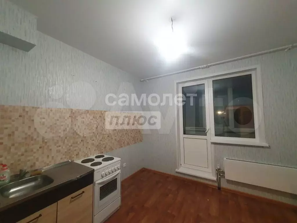 2-к. квартира, 59 м, 3/3 эт. - Фото 1