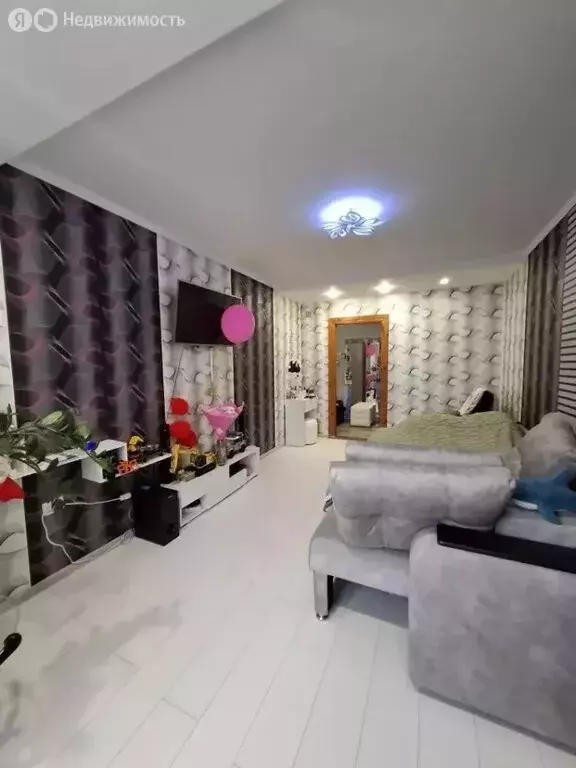 2-комнатная квартира: Мценск, улица Кузьмина, 5 (53.7 м) - Фото 1