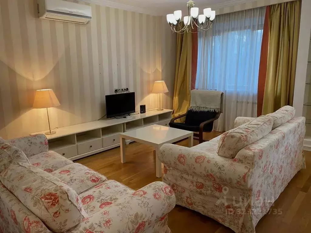 Студия Челябинская область, Челябинск ул. Энтузиастов, 4 (33.0 м) - Фото 1