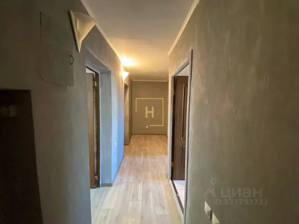 3-к кв. Крым, Евпатория ул. Имени 60-летия Октября, 26 (63.7 м) - Фото 1