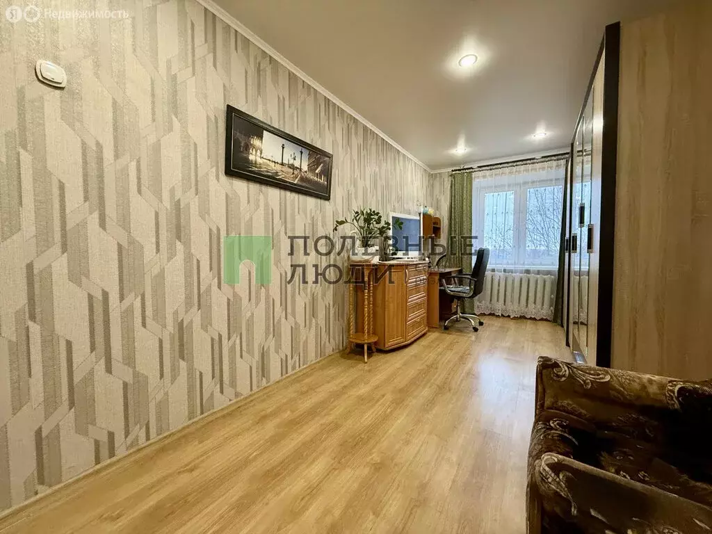 3-комнатная квартира: Орёл, улица Маяковского, 64 (57.6 м) - Фото 1