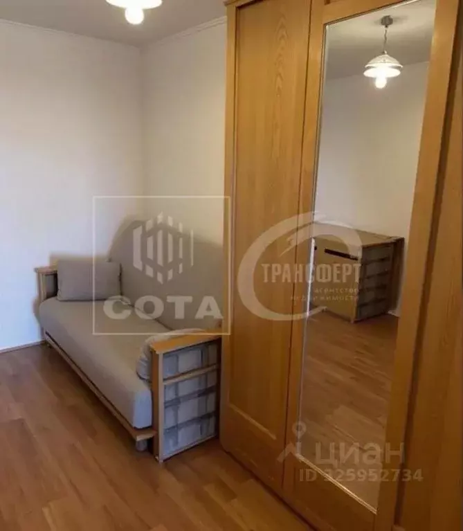 Комната Воронежская область, Воронеж ул. Любы Шевцовой, 21 (12.6 м) - Фото 1