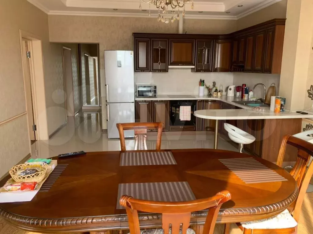 3-к. квартира, 100 м, 4/19 эт. - Фото 0