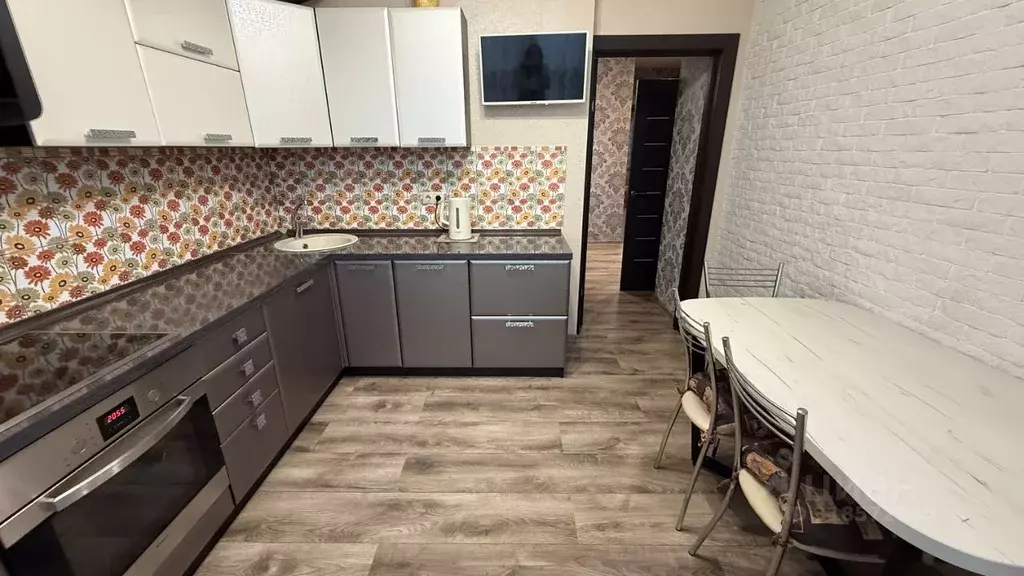 2-к кв. Московская область, Мытищи ул. Колпакова, 10 (65.0 м) - Фото 1