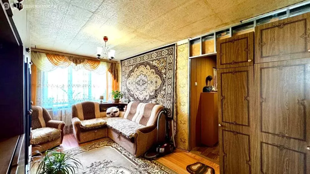 3-комнатная квартира: Ковров, улица Зои Космодемьянской, 5/1 (59.8 м) - Фото 0
