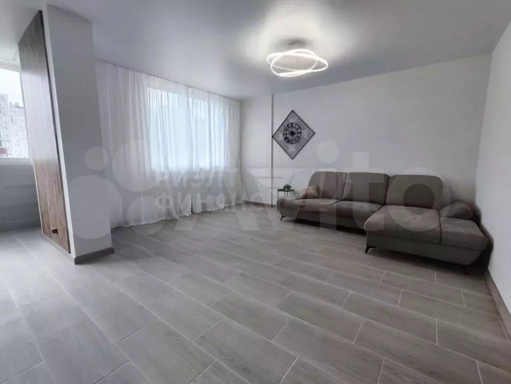 3-к. квартира, 87 м, 6/9 эт. - Фото 0