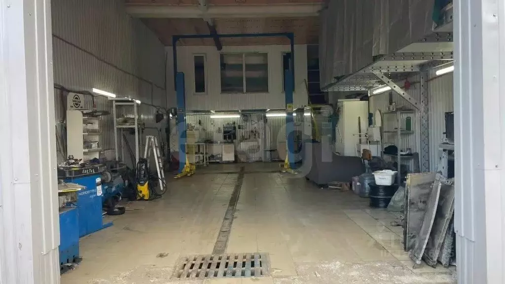 Гараж в Ямало-Ненецкий АО, Новый Уренгой 2-й мкр, ул. ... - Фото 1