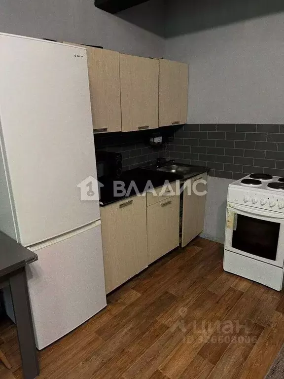 Студия Иркутская область, Иркутск Карпинская ул., 41Б (28.3 м) - Фото 1