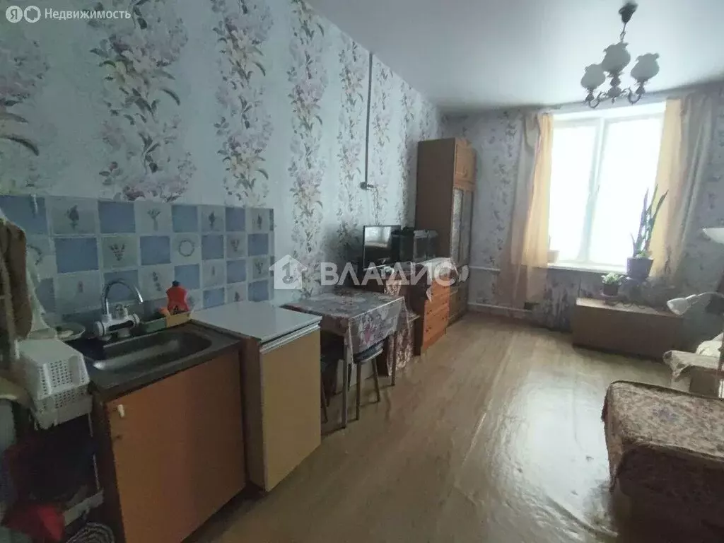 1к в 8-комнатной квартире (19.6 м) - Фото 2