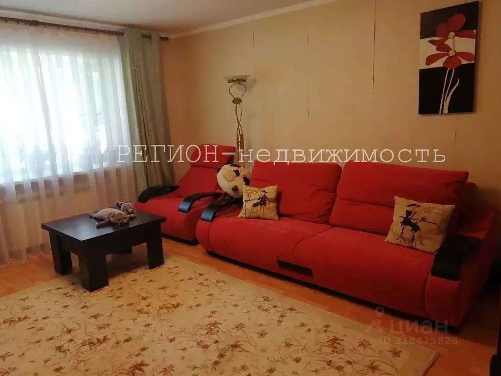 3-к кв. Калужская область, Обнинск ул. Мира, 11 (66.0 м) - Фото 0